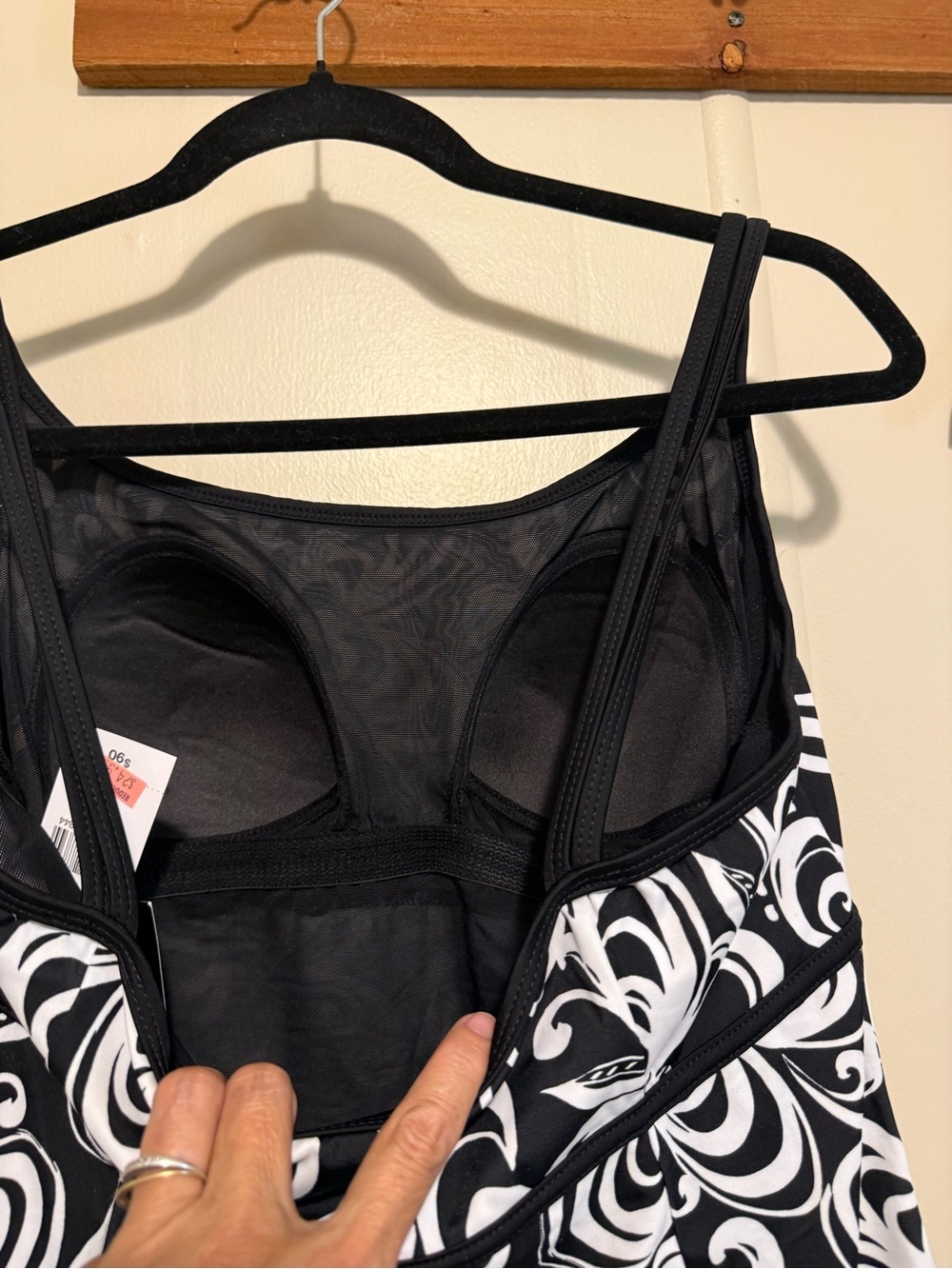 New Robby Len Colonial Paisley One Piece Tummy Shaper Swimdress size 14 - Picture 4 of 13